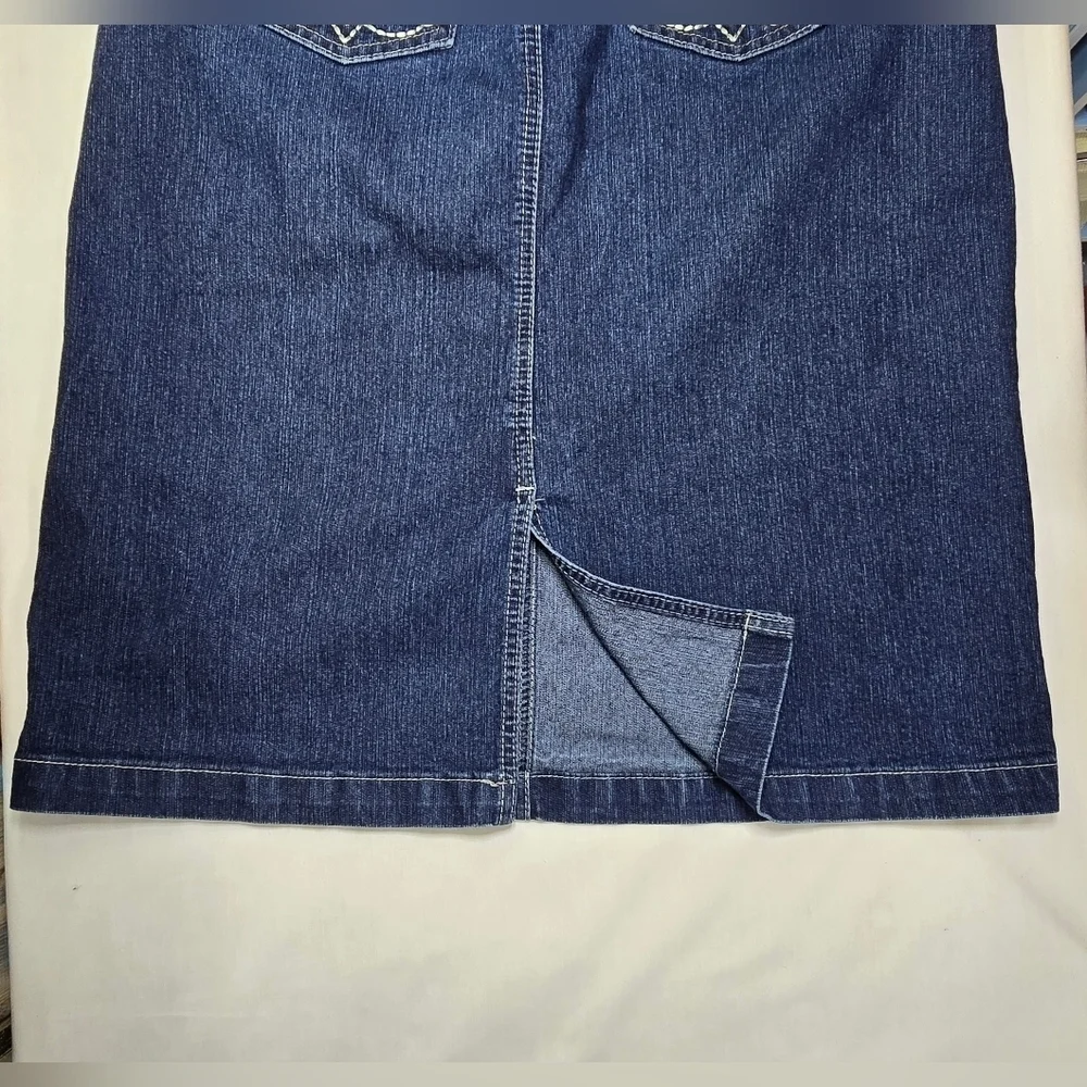 Cato Midwash Split Hem Midi  Denim Skirt Women's Size 10 - Picture 8 of 12